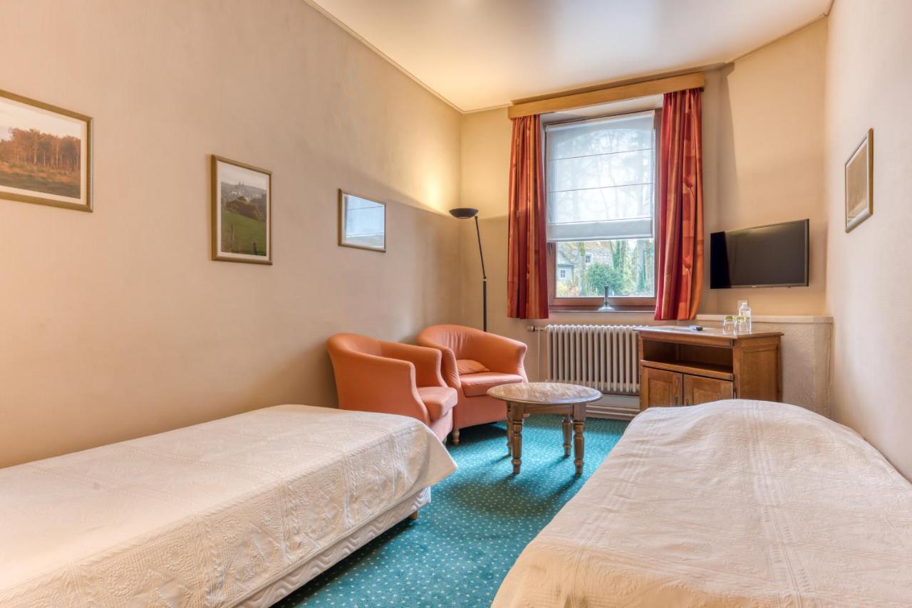 Hotel Le Cor De Chasse サン・テュベール エクステリア 写真