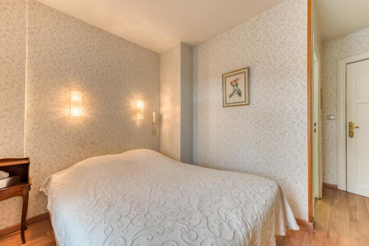 Hotel Le Cor De Chasse サン・テュベール エクステリア 写真